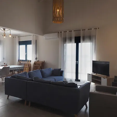 Melissinos Beachfront Apartments Komi  Esterno foto